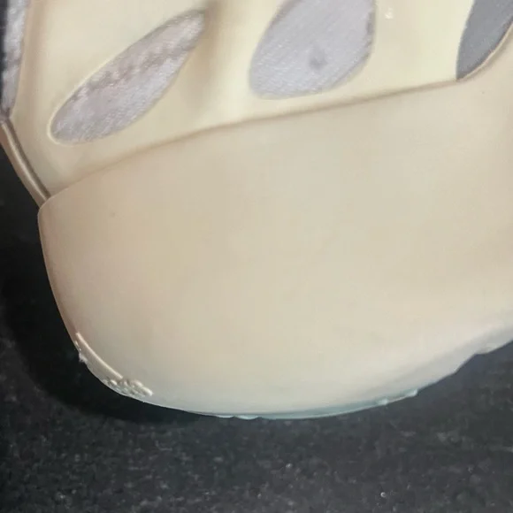 Size 7.5 - adidas Yeezy Boost 700 V3 Azael Men’s Shoes - Picture 9 of 10